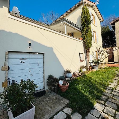 Chambre D'Hotes Du Vieux Collonges Bed & Breakfast Exterior foto